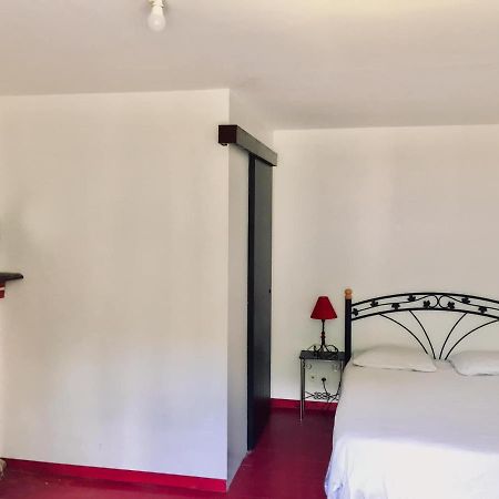 Hotel Manoir Le Rest à Lanrivain Extérieur photo